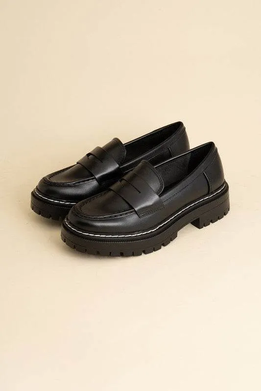 Fortune Dynamic Eureka Classic Sleek Design Loafers
