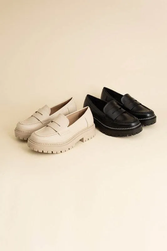 Fortune Dynamic Eureka Classic Sleek Design Loafers