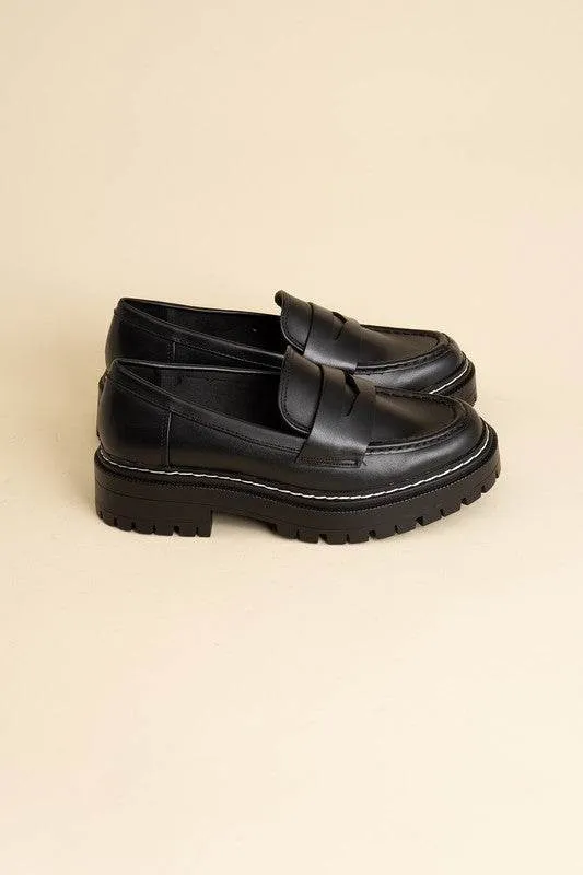 Fortune Dynamic Eureka Classic Sleek Design Loafers