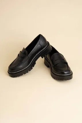 Fortune Dynamic Eureka Classic Sleek Design Loafers