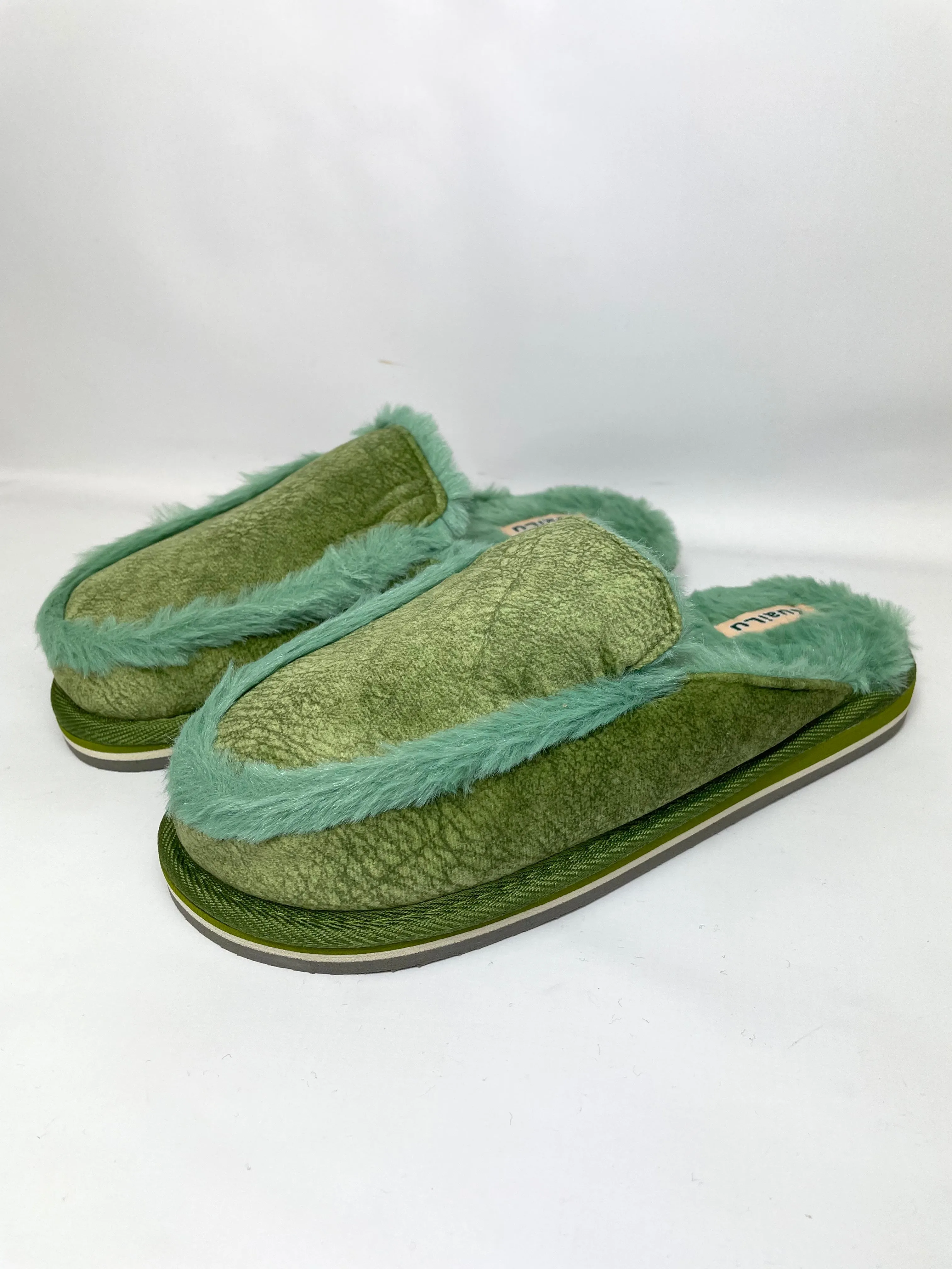 KuaiLu Women's Fuzzy Slippers in Green